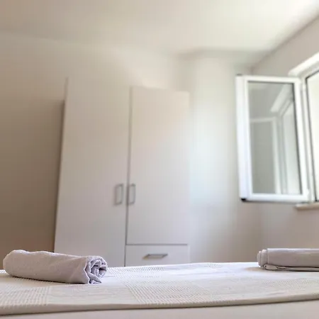 Central Appartement Makarska